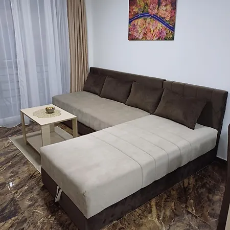 Prenociste Silver Lux Srebrno Jezero 10 * Veliko Gradiste