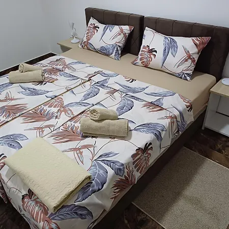 Apartment Prenociste Silver Lux Srebrno Jezero 10
