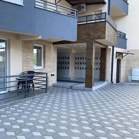 Prenociste Silver Lux Srebrno Jezero 10 * Veliko Gradiste