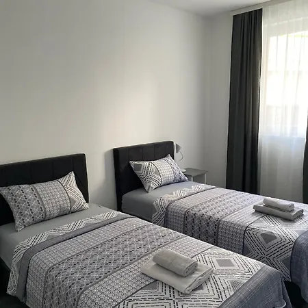 Prenociste Silver Lux Srebrno Jezero 10